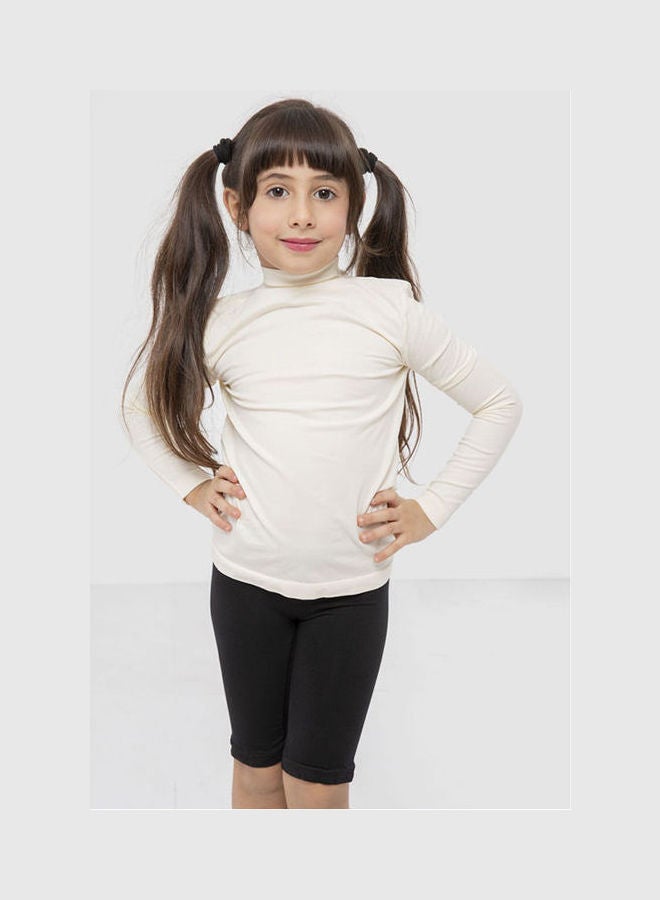 كارينا شورت بناتي - حيادي أسود - Image 1