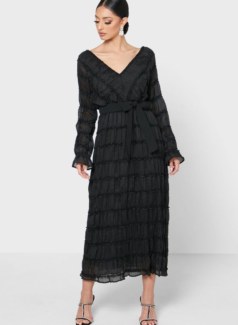 Khizana - Self-Tie Waist Strap Tiered Smock Dress Black - Image 1