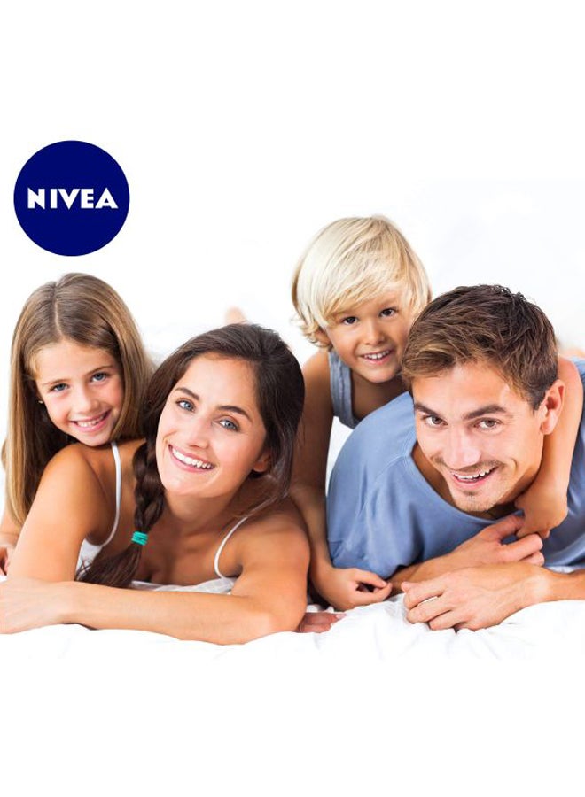 Nivea - Moisturising Cream 250ml - Image 1