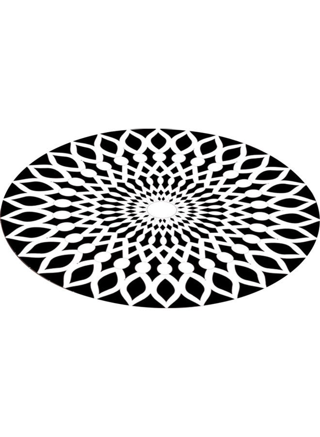 سجادة مستديرة الشكل بتصميم خداع بصري لصور من الفضاء ثلاثية الأبعاد أسود/ أبيض 30x7x30سم - Image 1