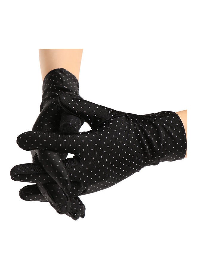 SFMW Sun Protective Gloves Black/White  - Image 1