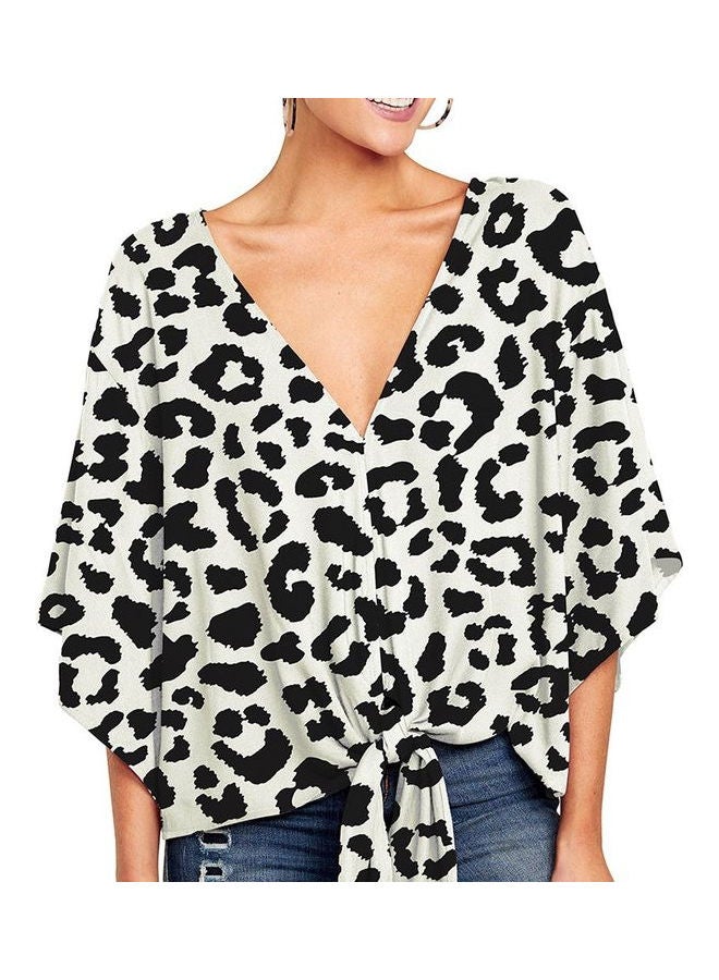 Fashionable Loose Blouse White/Black  - Image 2