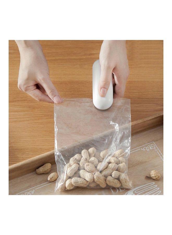 Mini Vacuum Sealing Machine For Food Chip Bag White 16x5x5cm  - Image 5