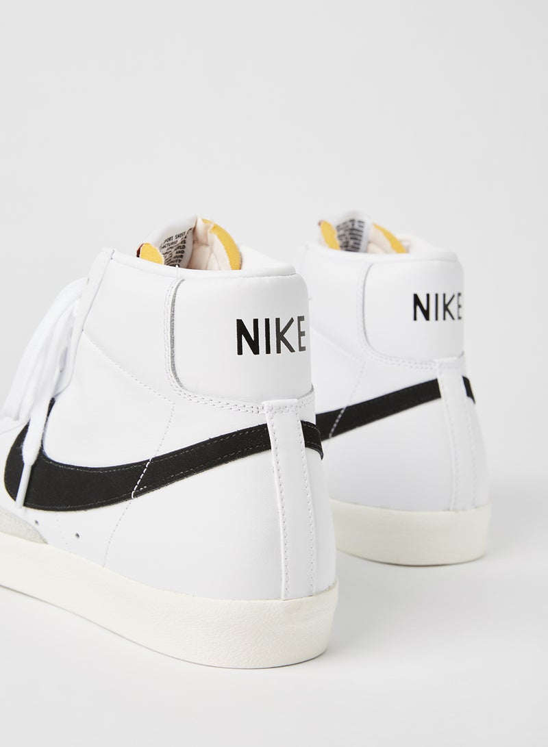Nike - Blazer Mid 77 Vintage Sneakers White/Black - Image 1