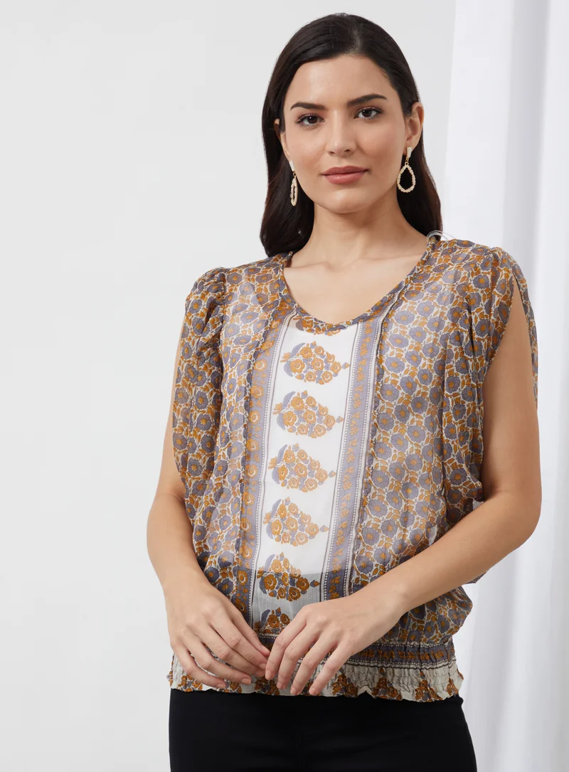 Aila Paisley Round Neck Blouse Top