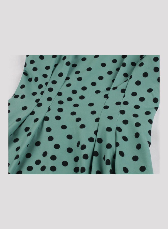 أوتاد فستان بتصميم منقّط أخضر/ أسود - Image 4