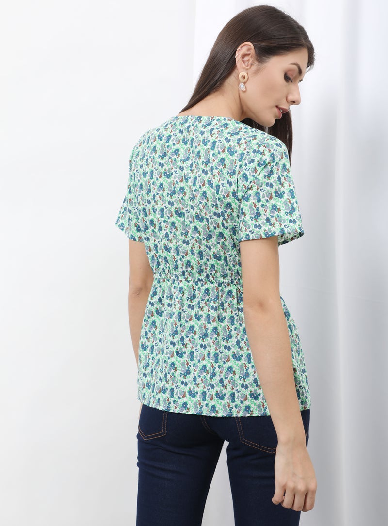 آيلا بلوزة كاجوال مزينة بنقشة وكم قصير أخضر عاجي بنقشة زهور - Image 2