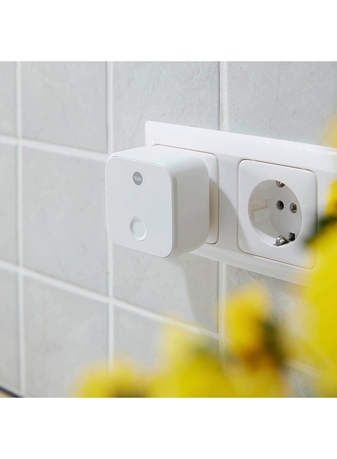 Yale - 05/401G00/WH Connect Wi-Fi Bridge Remote Access Voice Assistant Integration For your Smart Lock White 6x6x6cm - Image 1