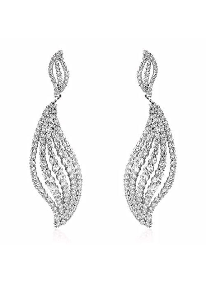 Delicin Leaf-Shaped Dangle Earrings - Image 1