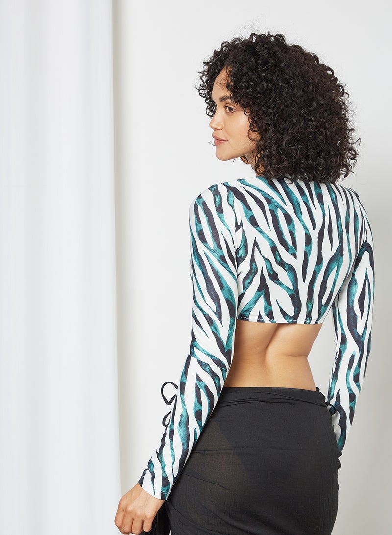 trendyol All Over Print Front Tie Bikini Top Multicolour  - Image 3