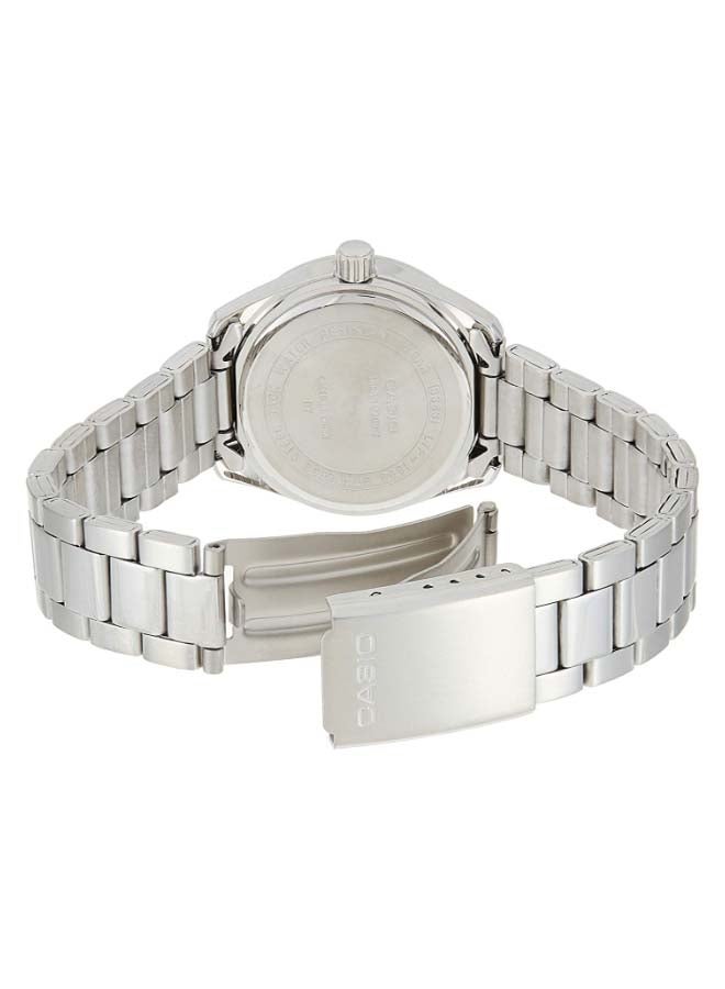 CASIO Women's Water Resistant Analog Watch LTP-1302D-1A1 - Image 2