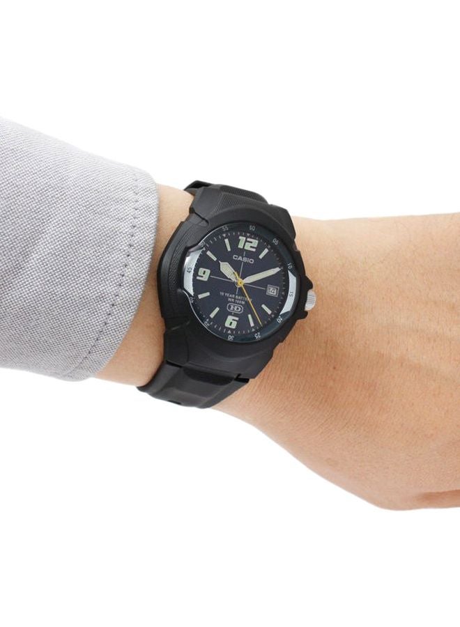 CASIO Men's Water Resistant Analog Watch MW-600F-2A - 46 mm - Black - Image 5