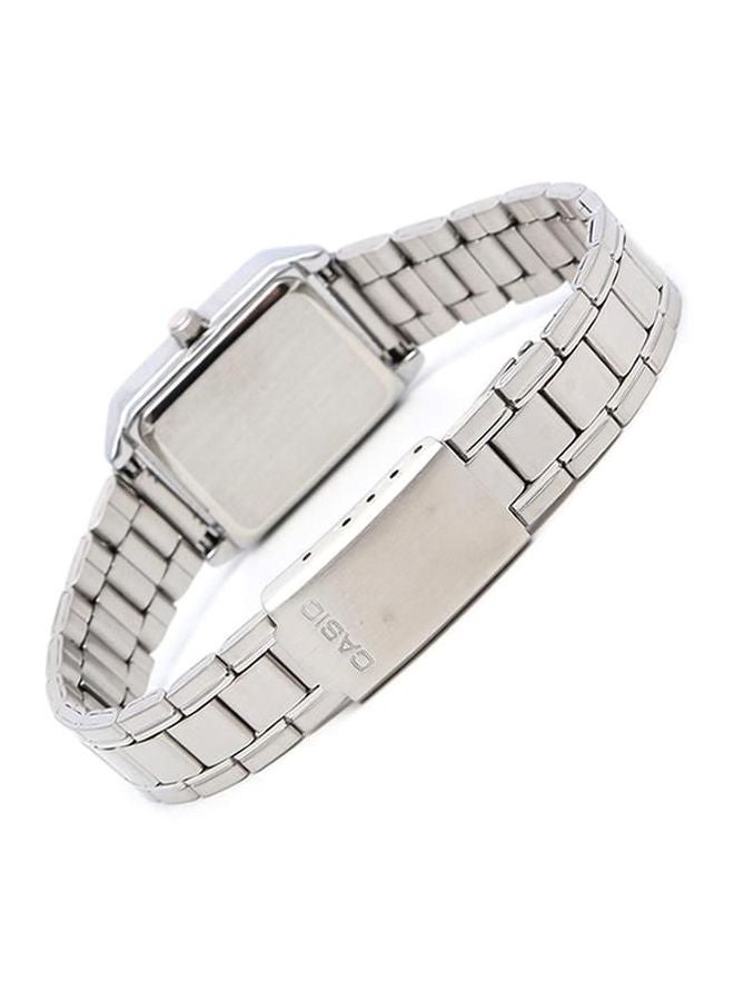 CASIO Women's Water Resistant Analog Watch LTP-V007D-1EUDF  - Image 5
