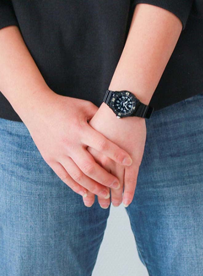 CASIO Women's Water Resistant Analog Watch LRW-200H-7E1 - 39 mm - Black - Image 5