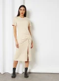 إليات Beige