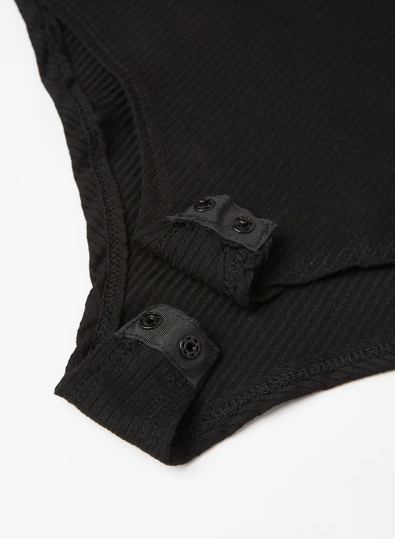 trendyol Contrast Neckline Bodysuit Black