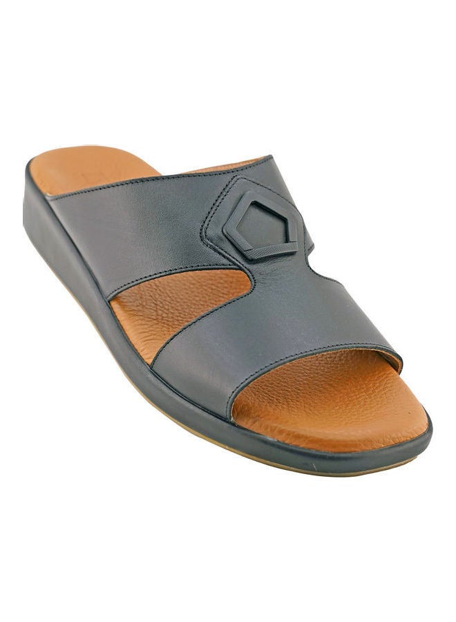 barjeel uno - Comfortable Slip-On Arabic Sandals Black - Image 1