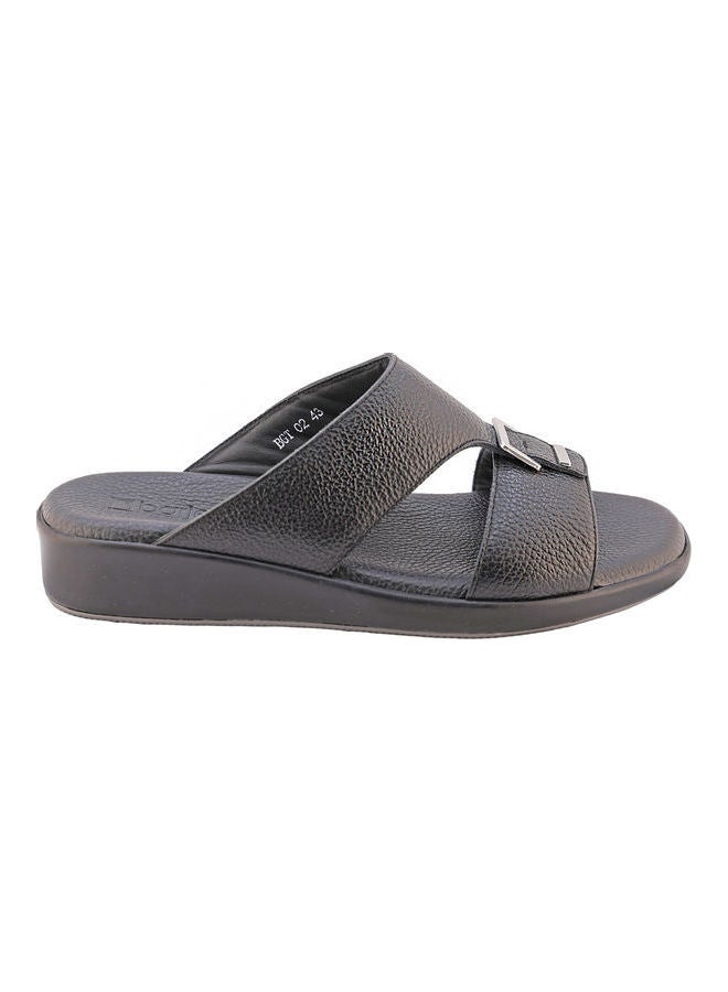 barjeel uno - Comfortable Buckle Style Arabic Sandals Black - Image 1