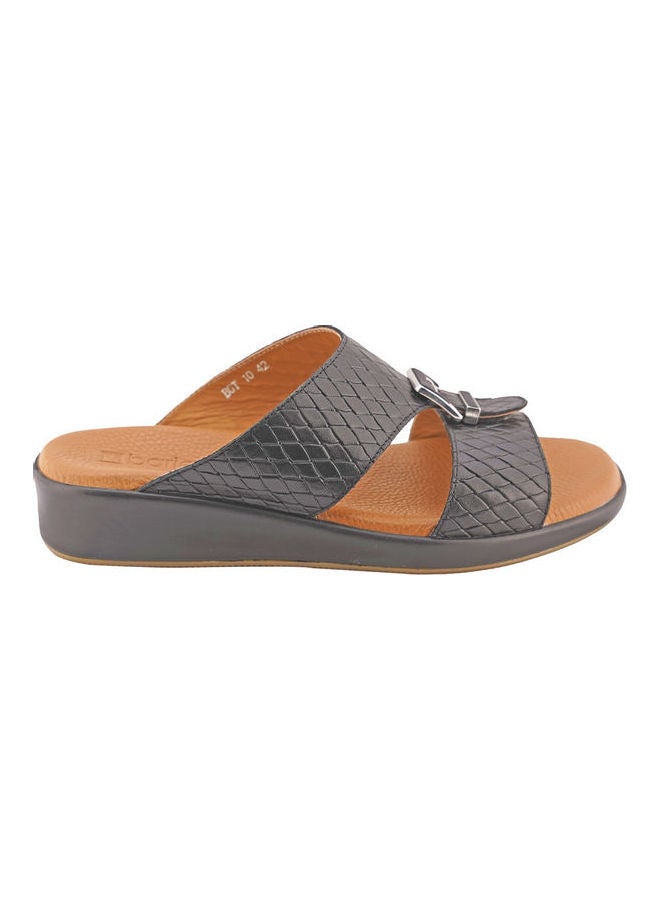 barjeel uno - Comfortable Slip-On Arabic Sandals Black - Image 1