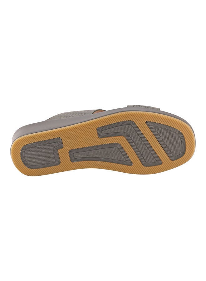 barjeel uno - Comfortable Slip-On Arabic Sandals Green - Image 1