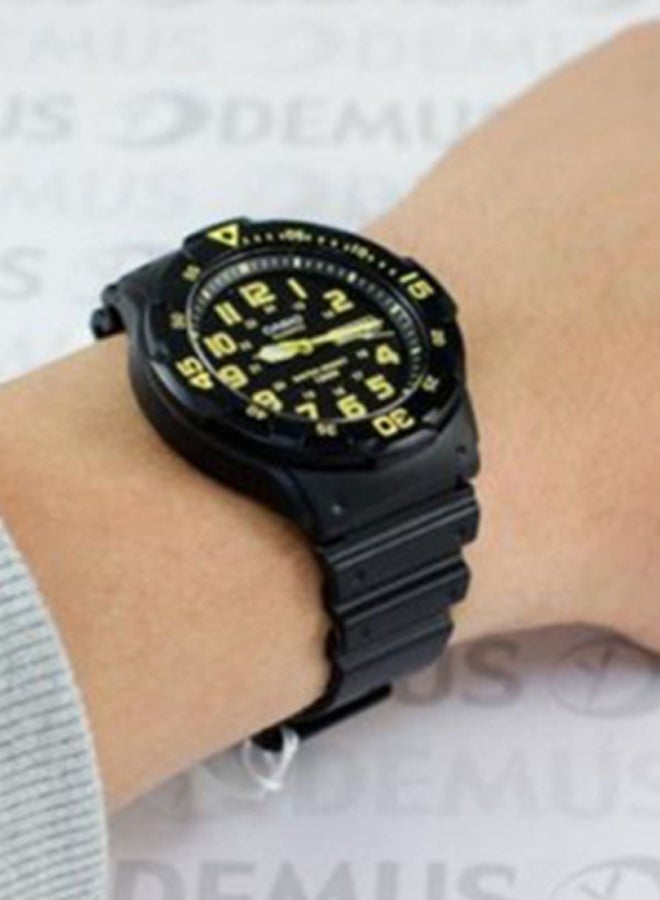 كاسيو ساعة يد شبابية بعقارب مقاومة للماء طراز MRW-200H-9BDF - قياس 42 مم - لون أسود للرجال - Image 4