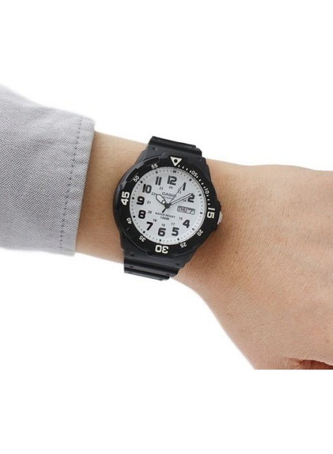 CASIO - Boys' Resin Analog Wrist Watch MRW-200H-7BV - 45 mm - Black - Image 1