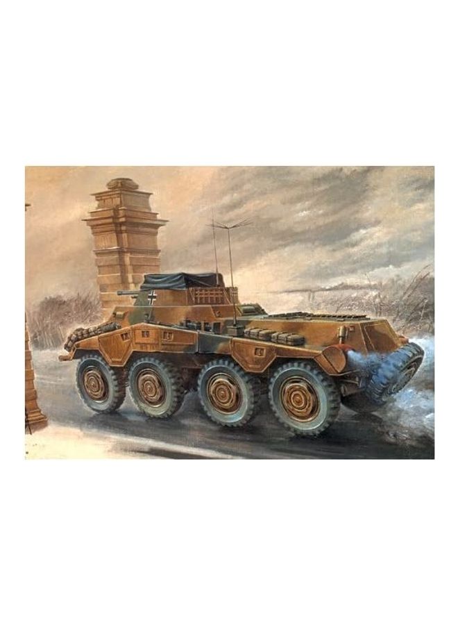 234/1 Military Tank Model Kit  - Image 1