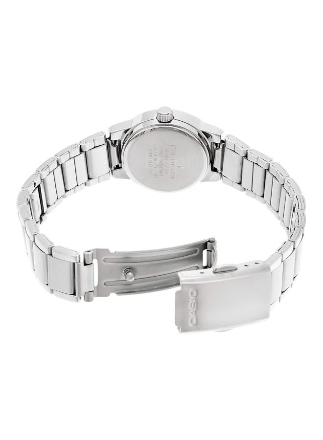 CASIO Women's Enticer Water Resistant Analog Watch LTP-1230D-7CDF - 24 mm - Silver - Image 4