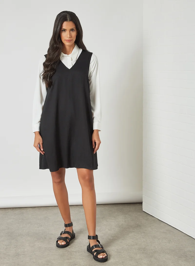 PIECES V Neck Mini Dress Black