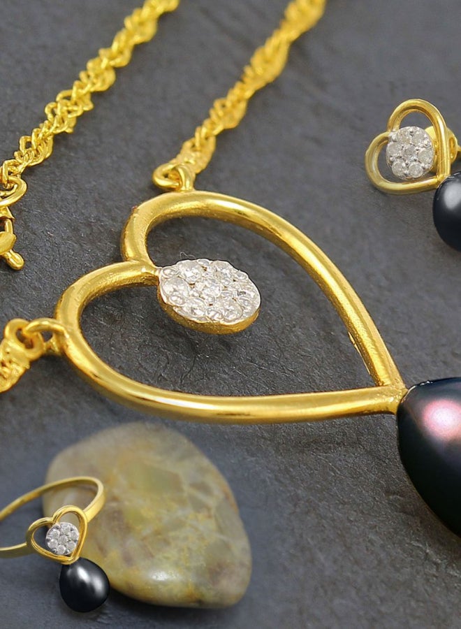 Vera Perla 3-Piece 18 Karat Gold Diamonds Pearls Solitaire Heart Jewellery Set  - Image 3