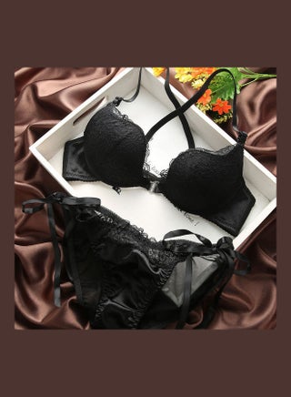 Comfy Solid Colour Lace Thin Bra Panty Set Black - v1619601532/N47016601V_1