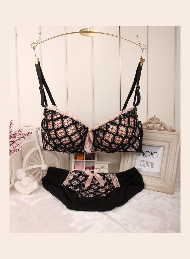 Generic - Comfy Solid Colour Lace Thin Bra Panty Set Black/Pink - Image 1