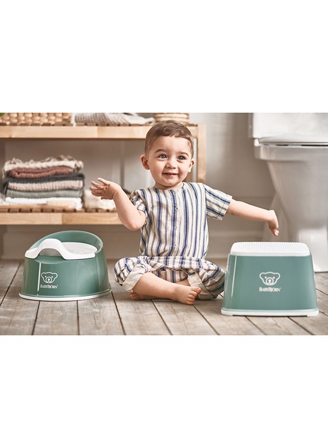 BABYBJORN Baby Smart Potty Seat - Deep Green And White  - Image 2