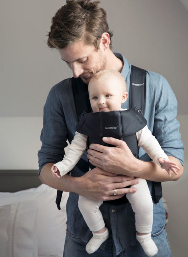 BABYBJORN - Baby Carrier Mini Cotton - Black - Image 1
