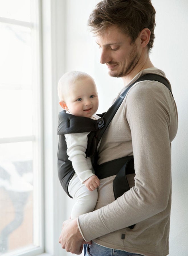 BABYBJORN - Baby Carrier Mini Cotton - Black - Image 1