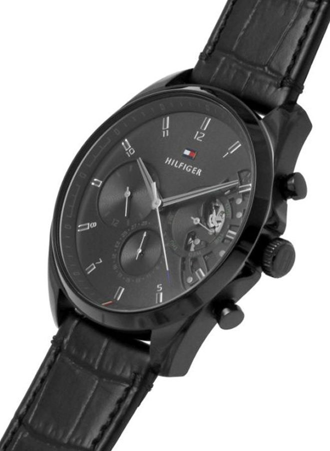 تومي هيلفيغر ساعة يد بعقارب وسوار من الجلد طراز 1710452 للرجال - Image 4