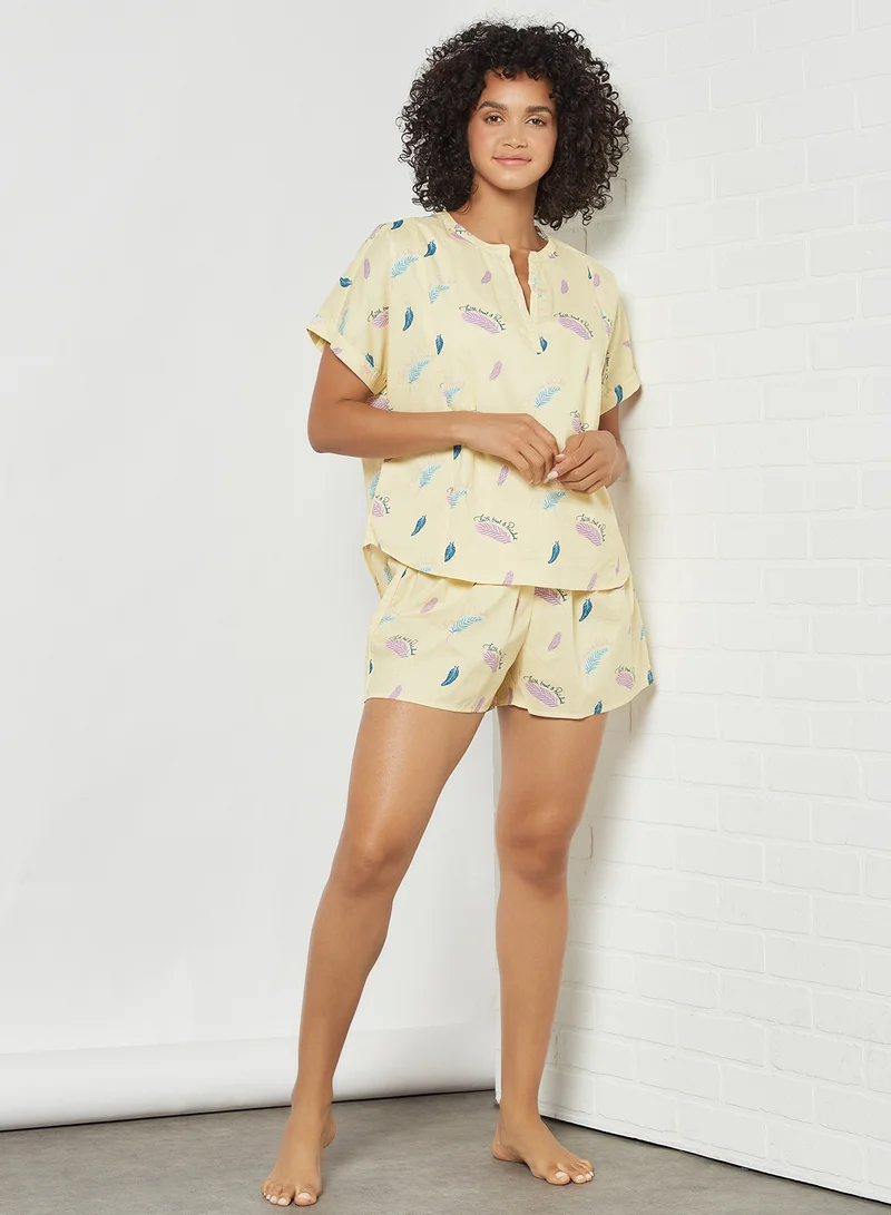 Dandelion Feathers Lounge Shorts Set Yellow