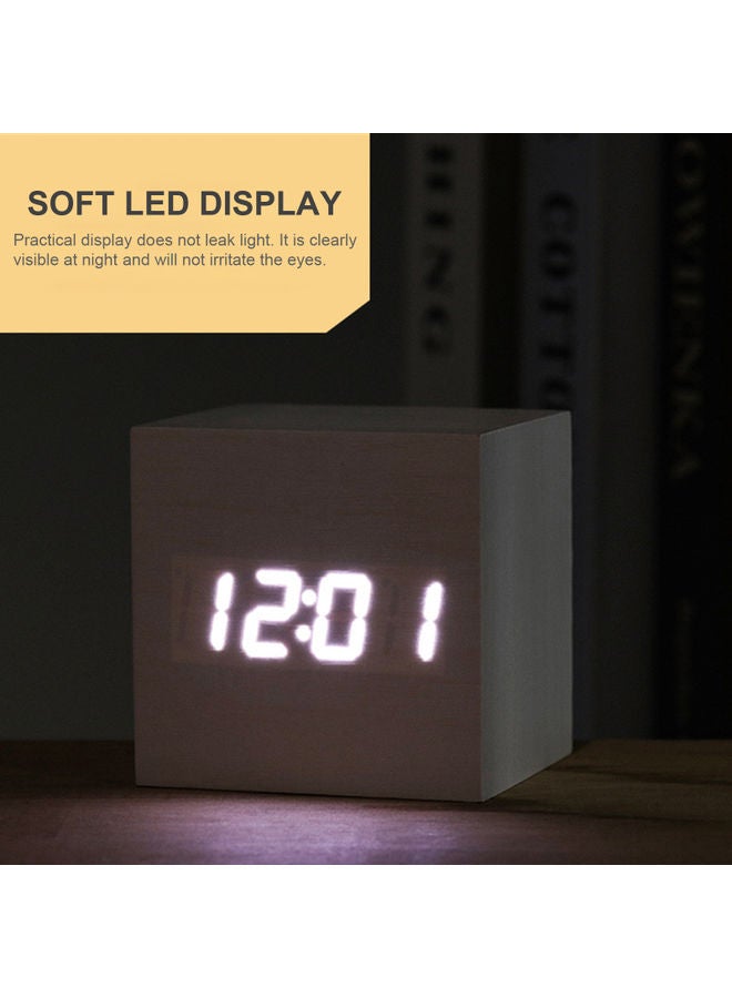 LED Digital Alarm clock Black 9.00 x 8.00 x 8.00cm - Image 2