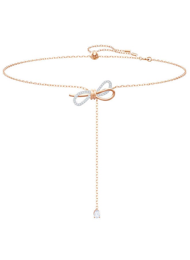 جولي قلادة من الكريستال مزينة بشرابة وعقدة فيونكة