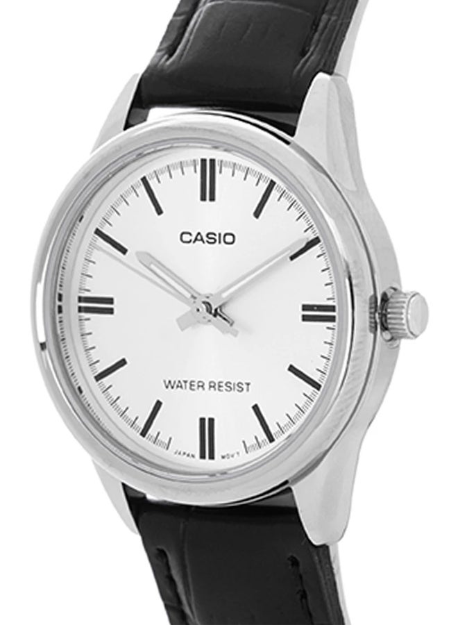 CASIO Women's Water Resistant Analog Watch LTP-V005L-7A - 28 mm - Black - Image 3
