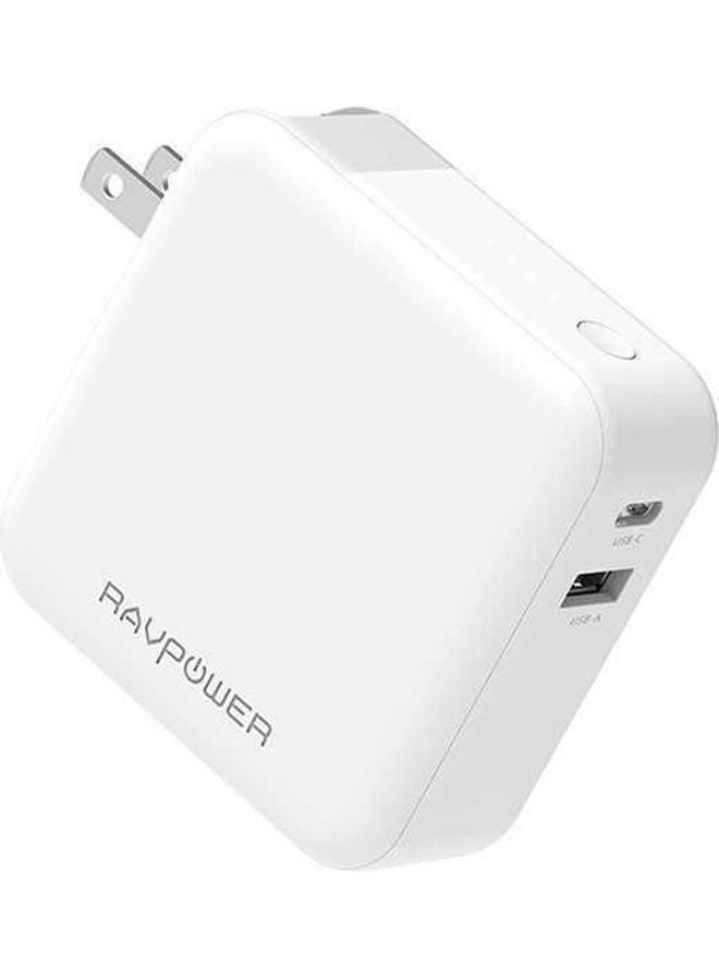 RAVPOWER 5000.0 mAh Ac + PD 18W + Qc 3.0 Power Bank White  - Image 1