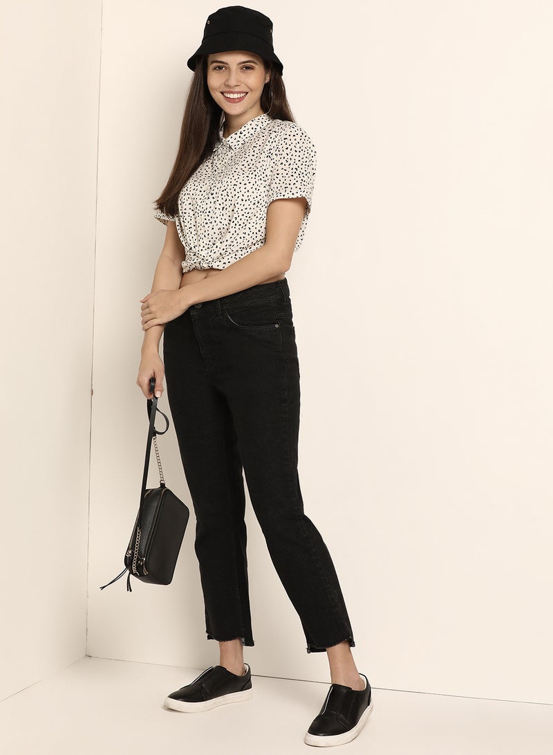 ABOF Printed Relaxed Fit Collared Neck Short Sleeve Shirt White/Black  - Image 4