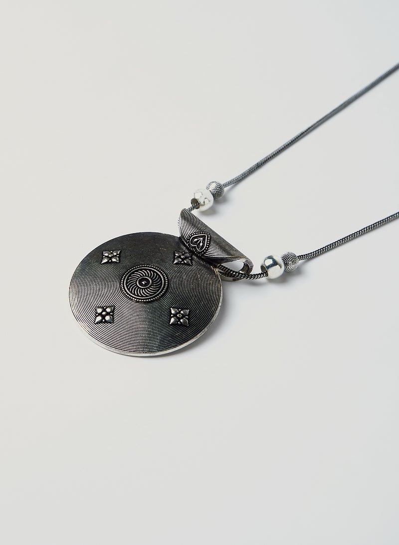 Rosh - Stylish German Necklace - Image 1