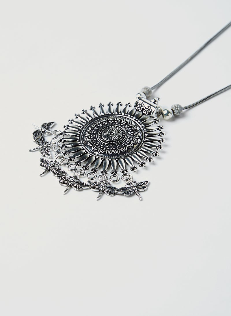 Rosh - Stylish German Necklace - Image 1