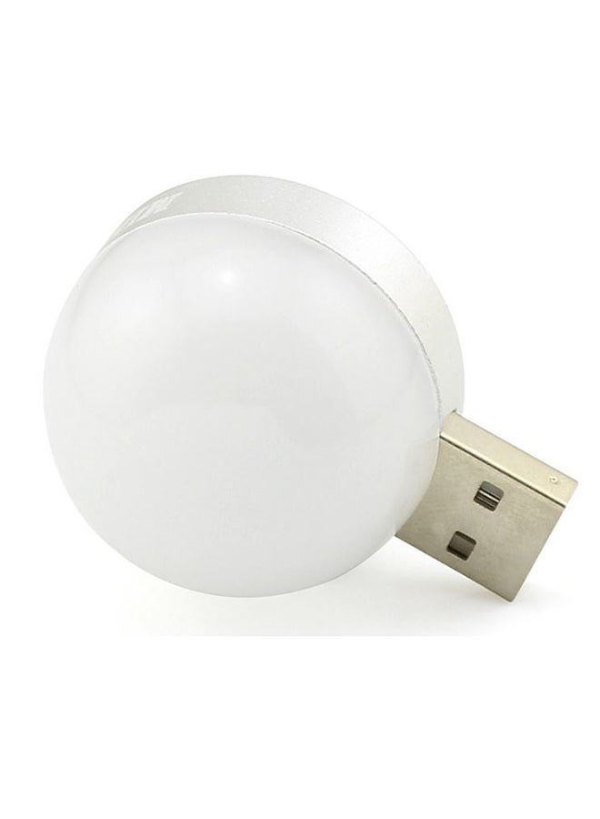 مصباح LED ليلي صغير ومحمول مزود بمنفذ USB أبيض 4سم  - Image 2