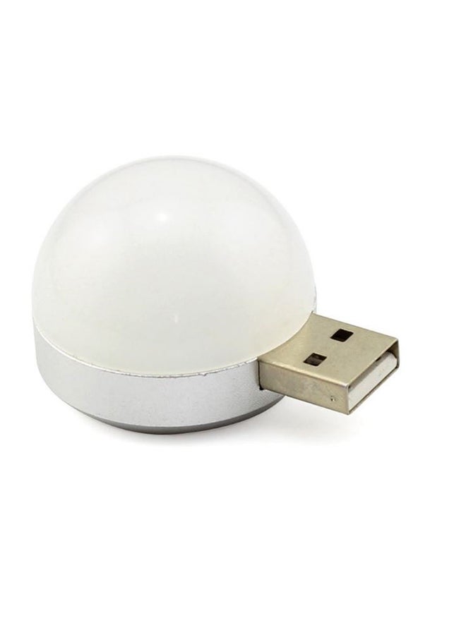 مصباح LED ليلي صغير ومحمول مزود بمنفذ USB أبيض 4سم  - Image 3