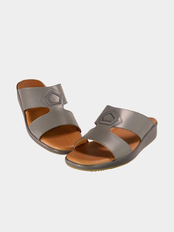 barjeel uno - Stylish Slip-On Casual Sandals Grey - Image 1