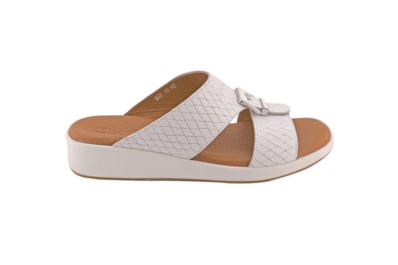 barjeel uno - Stylish Slip-On Casual Sandals White - Image 1