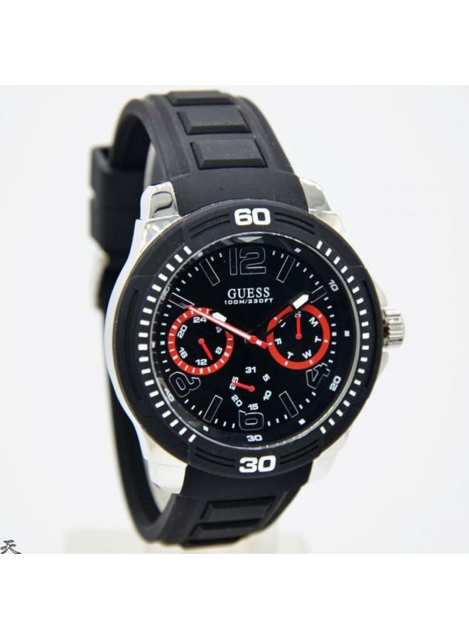 GUESS Men's Water Resistant Analog Watch W0967G1 - Image 5