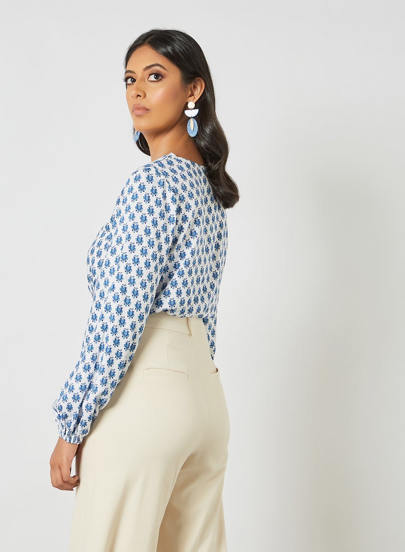 globaldesi - All-Over Motif Crop Top Blue/White - Image 1